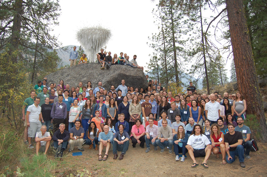 A group photo of the Department of Genome Sciences